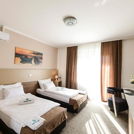 River Inn Stari Banovci المظهر الخارجي الصورة
