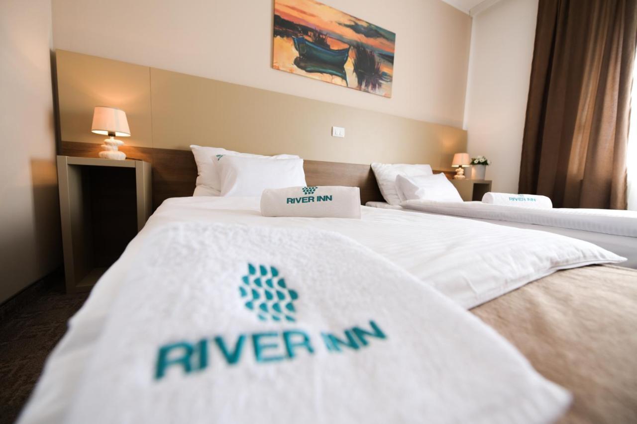 River Inn Stari Banovci المظهر الخارجي الصورة